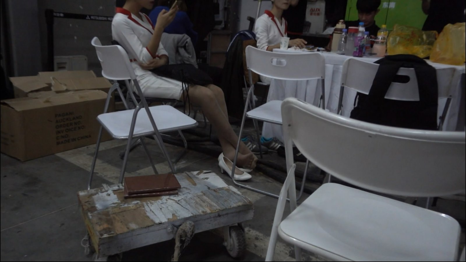 streetsnapshoep[][20181210 221338 3]